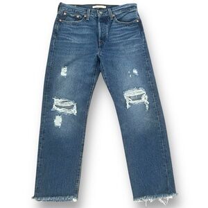 Levi’s Medium Wash Wedgie Distressed Straight Leg Jeans Women’s Size 27